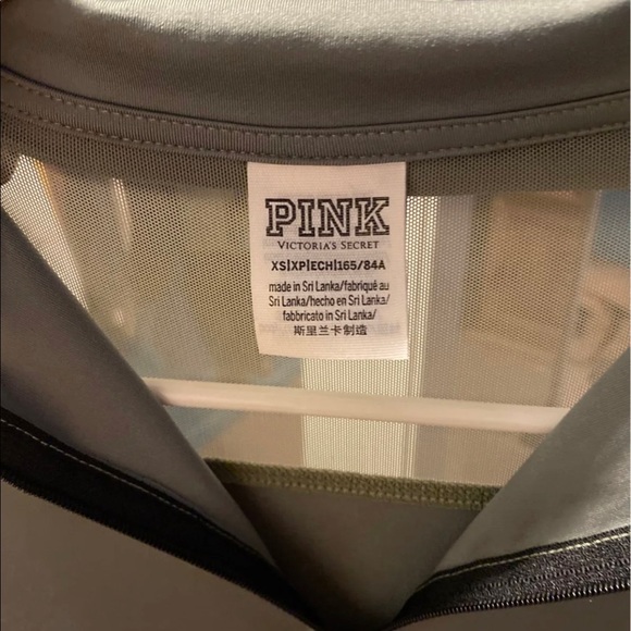 Pink - Picture 3 of 3